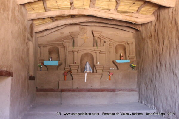 Altar de Adobe